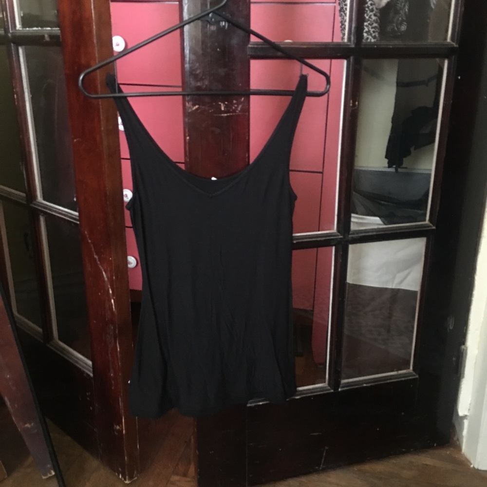 Basic black top